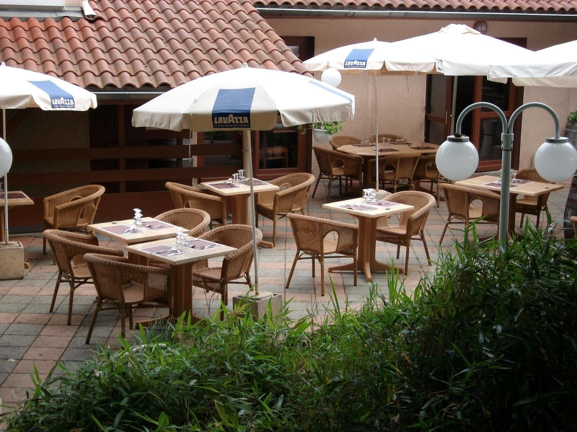 Kyriad Grenoble Sud - Seyssinet Restaurant foto